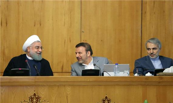 حمله چهره اصلاح طلب به حزب مورد اعتماد روحانی