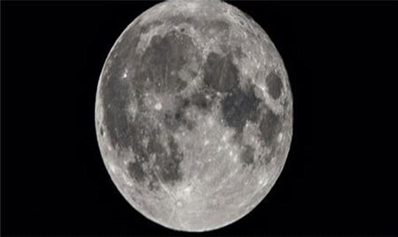 کرونا اعزام  اولین زن  به ماه را به تأخیر انداخت