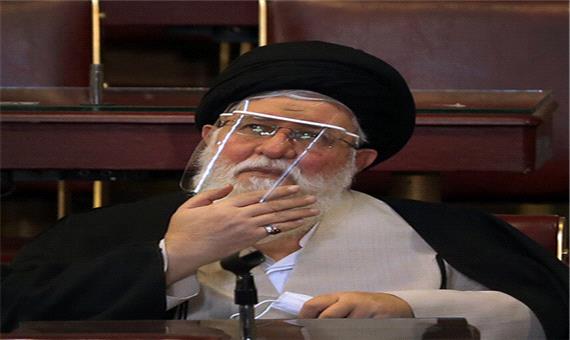 طعنه امام جمعه مشهد به احمدی‌نژاد در مورد تحریم انتخابات