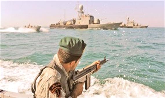 درگیری تیم اسکورت نیروی دریایی ارتش با دزدان دریایی در مسیر دریای سرخ